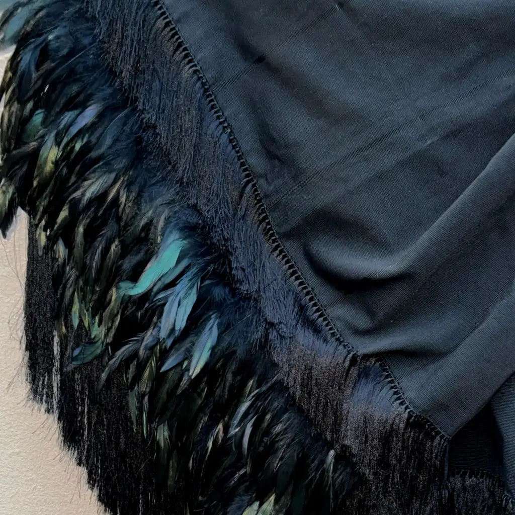Purepecha rebozo with fringe and feathers - Shawl