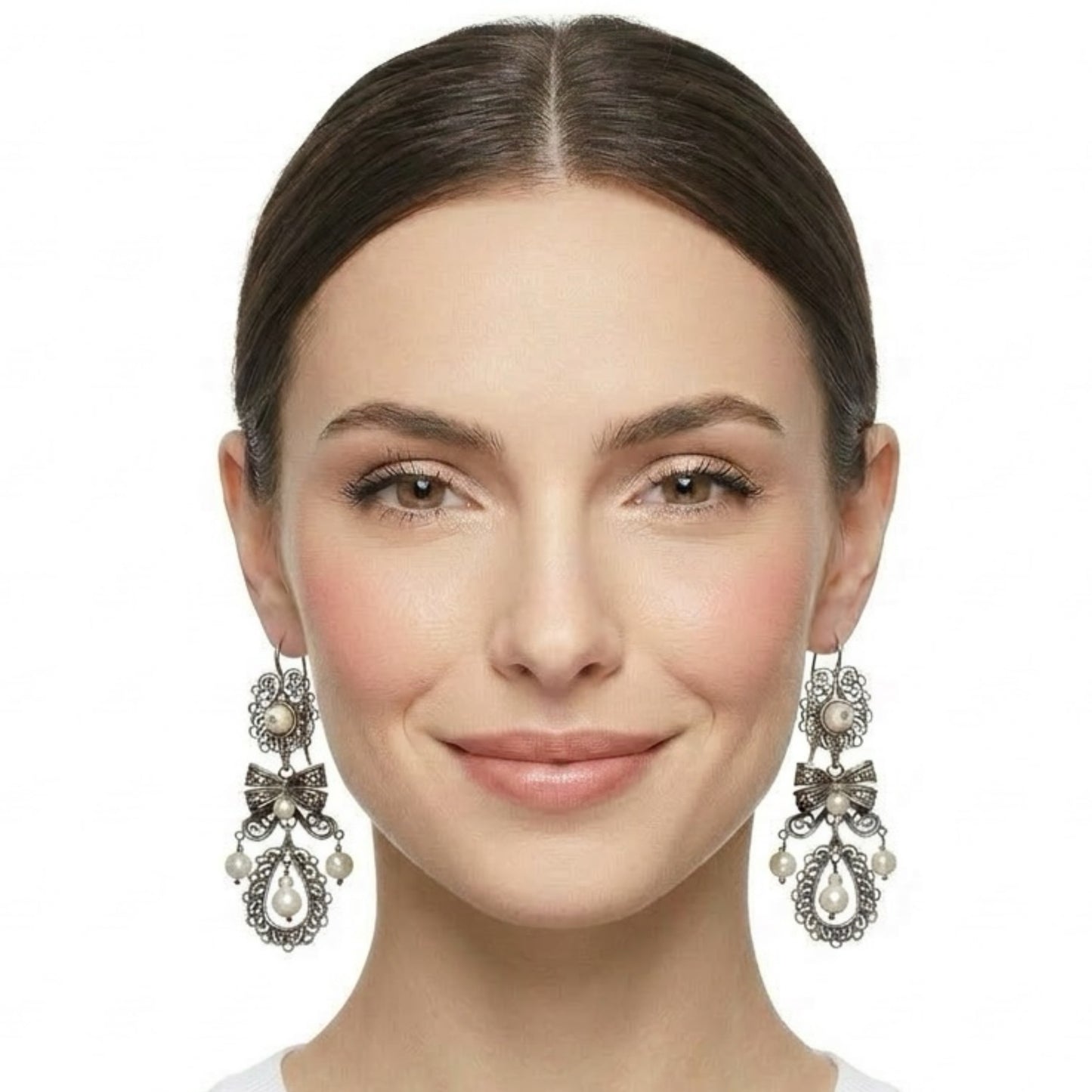Traditional design Oaxacan filigree earrings