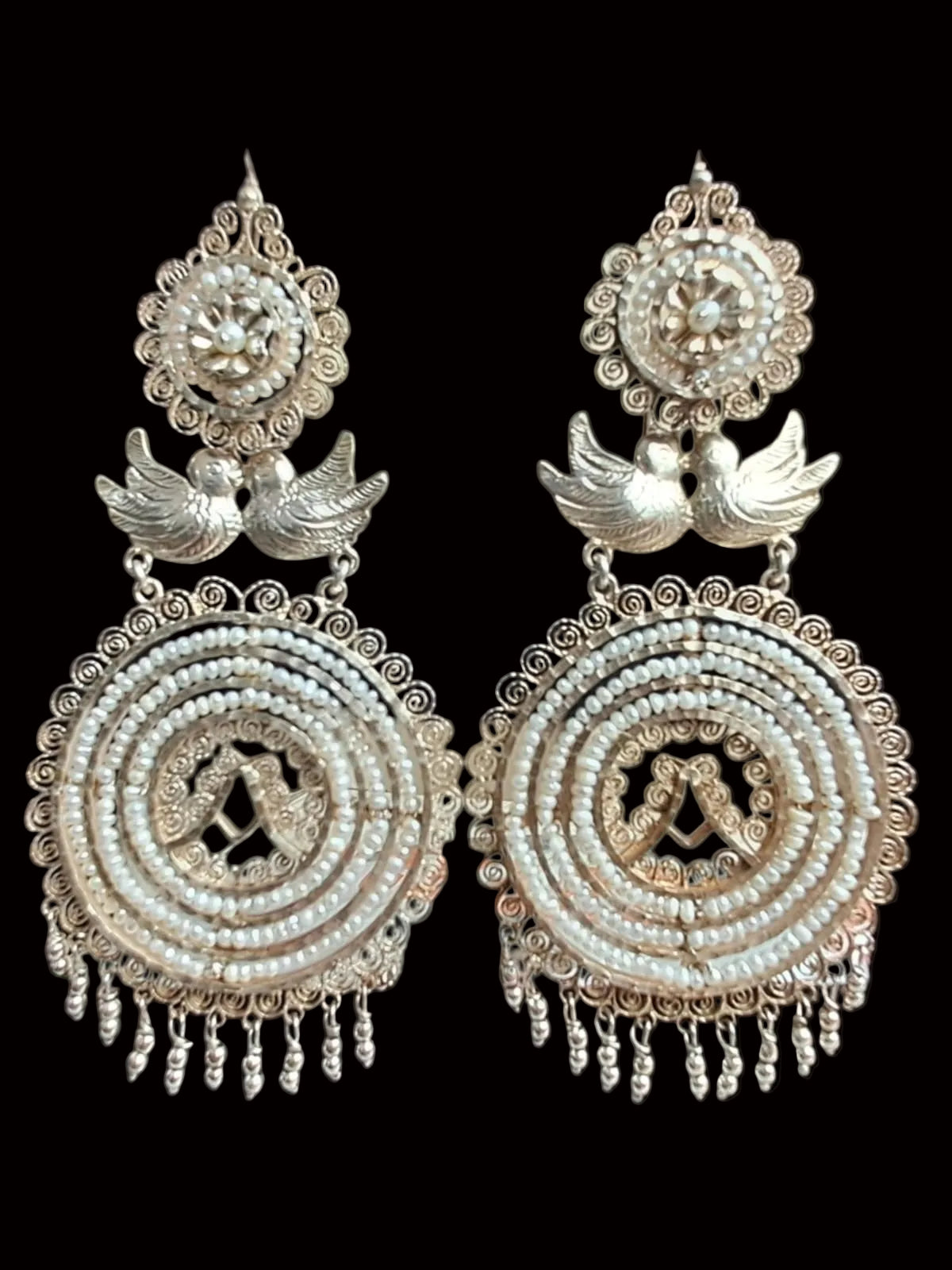 Fine Oaxacan handmade earrings with pearls-premier craftmanship