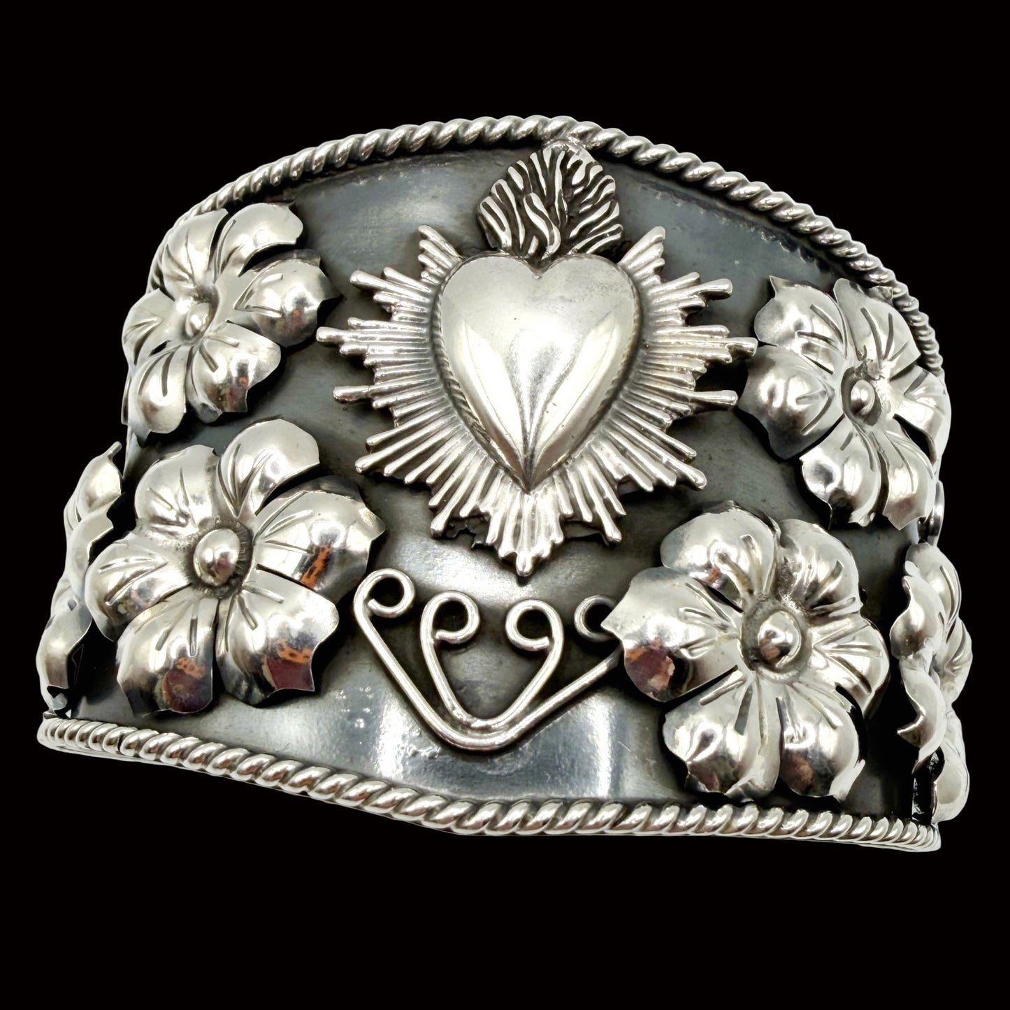 Silver Taxco bracelet, modern design with gorgeous heart