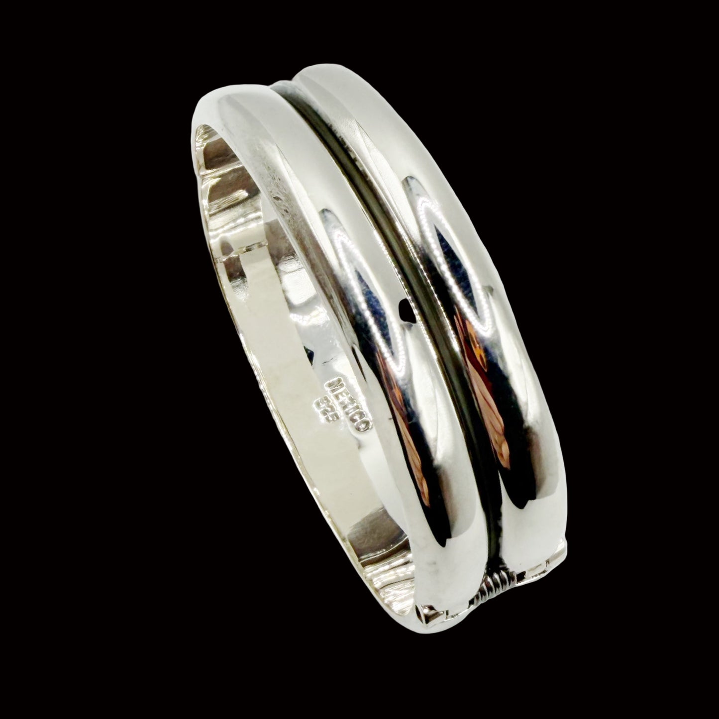 Silver stripe Taxco  clamper bracelet, modern design like vintage Taxco bracelet