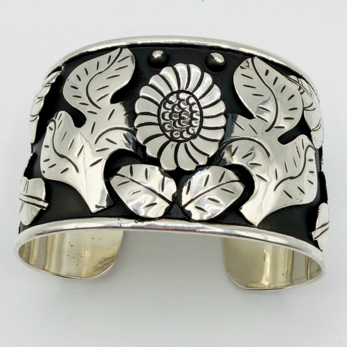 Silver Taxco bracelet, modern design and like a vintage Taxco bracelet