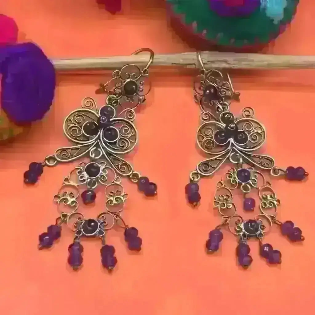 Drop Mexican Oaxacan filigree silver earrings with amethyst