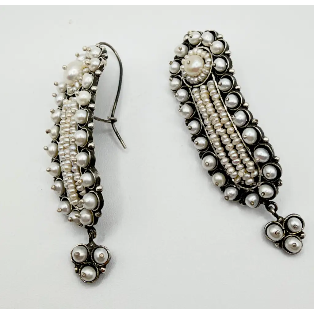 Gusano pearl and silver earrings with seed pearls
