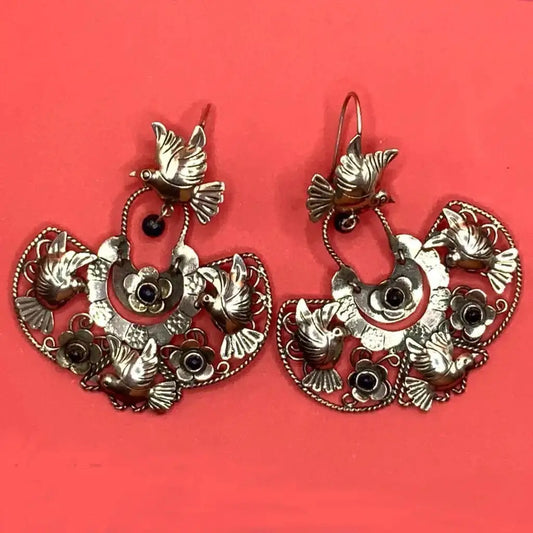 Mazahua Mexican silver earrings with garnet