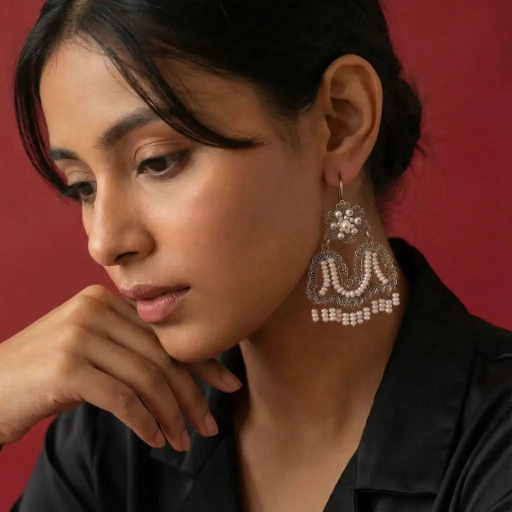 Mexican handmade filigree earrings with pearls