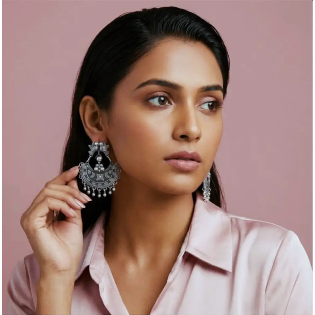 Mazahua pure silver dove earrings with decorative silver ball accents, hand-soldered, State of Mexico