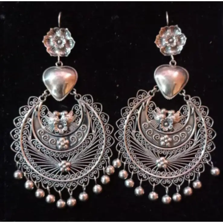 Mexican Mazahua silver heart earrings handmade