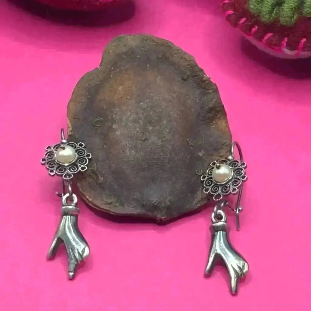 Oaxacan vintage Silver filigree hand earrings with pearls