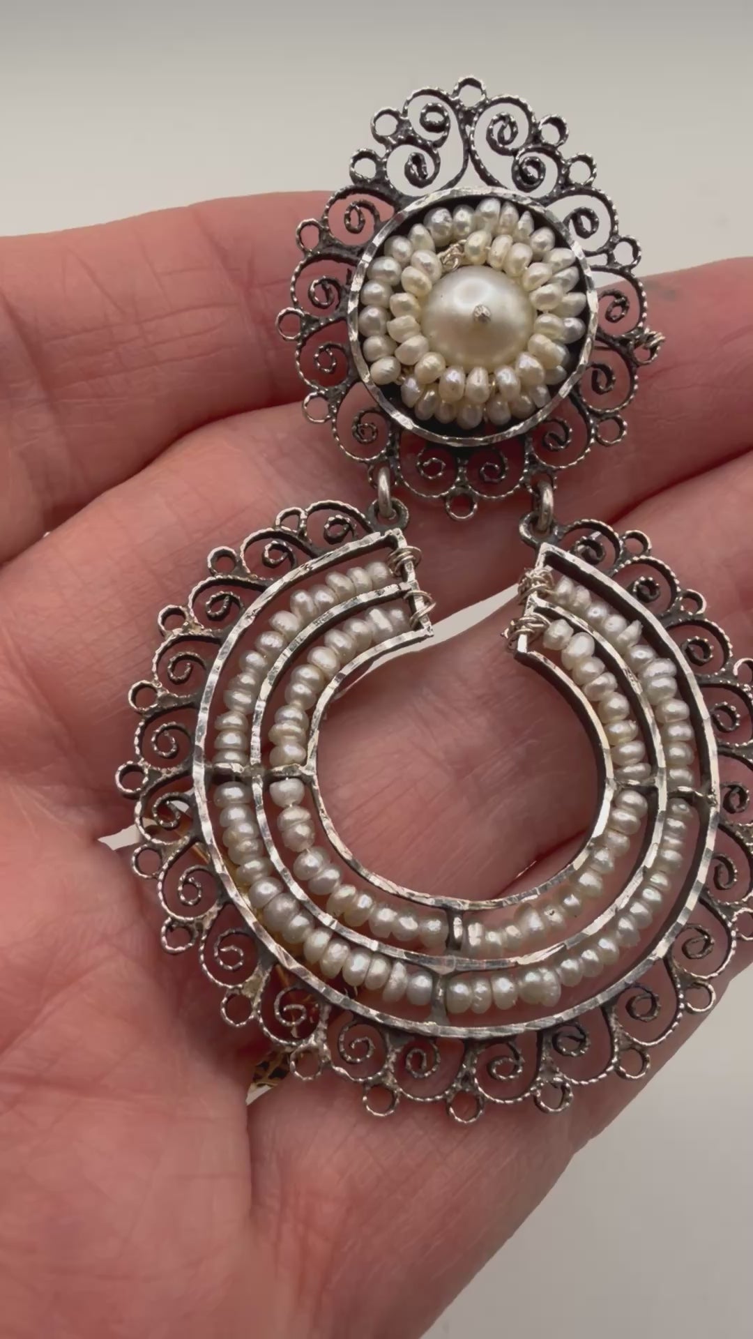 Oaxacan Filigree Sterling Silver Small Hoop Earrings with pearls (Copy).