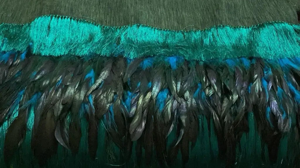 Purepecha rebozo with fringe and feathers - Shawl