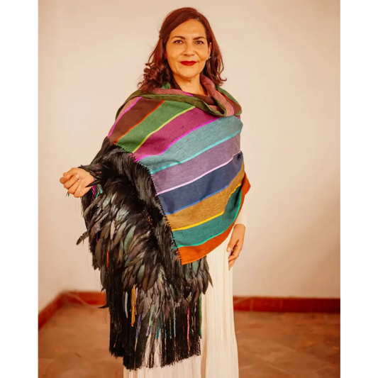 Purepecha rebozo with fringe and feathers - Shawl