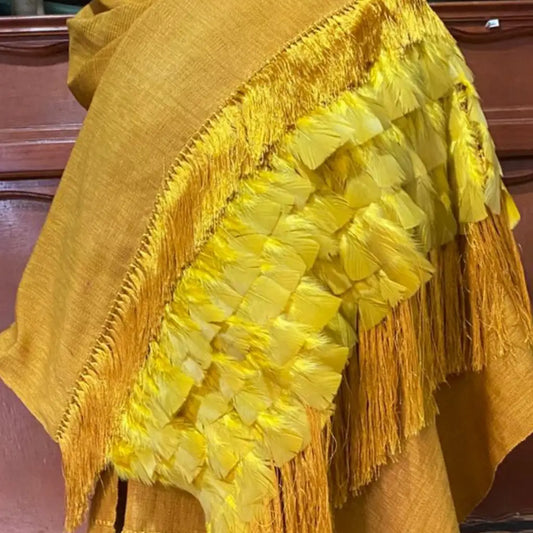 Purepecha rebozo with fringe and feathers - Shawl