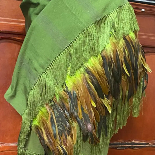 Purepecha rebozo with fringe and feathers - Shawl
