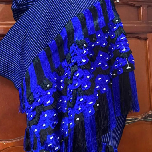 Purepecha rebozo with fringe and flowers - Shawl