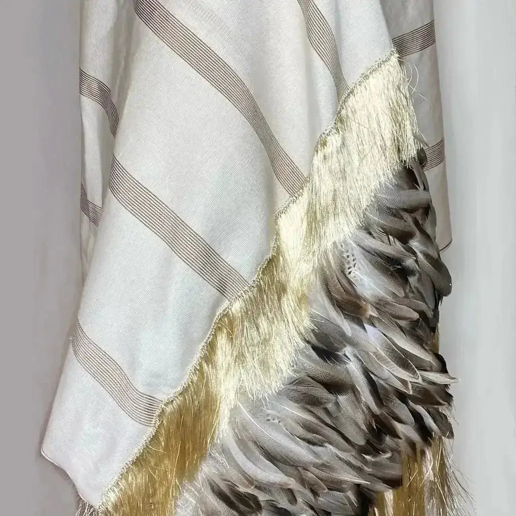 Purepecha rebozo with fringe and feathers - Shawl