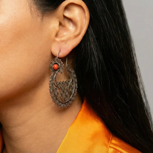 Silver Arracadas Earrings with coral - earrings