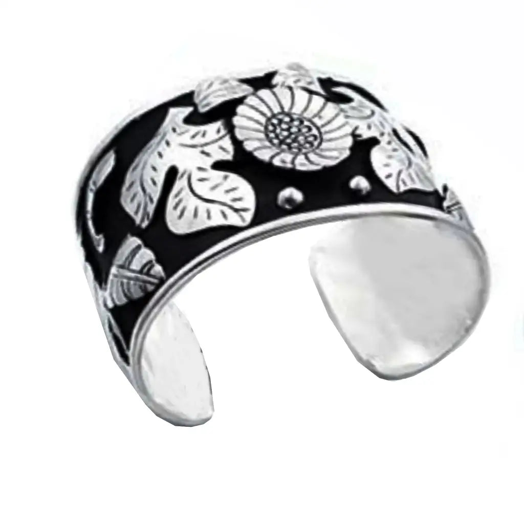 Silver Taxco bracelet modern design and like a vintage