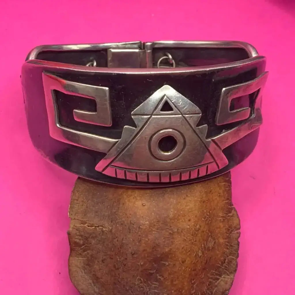 Taxco bracelet with inlaid silver circa 1940