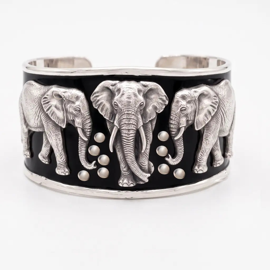 Taxco Handmade Pure Silver Elephant Bracelet