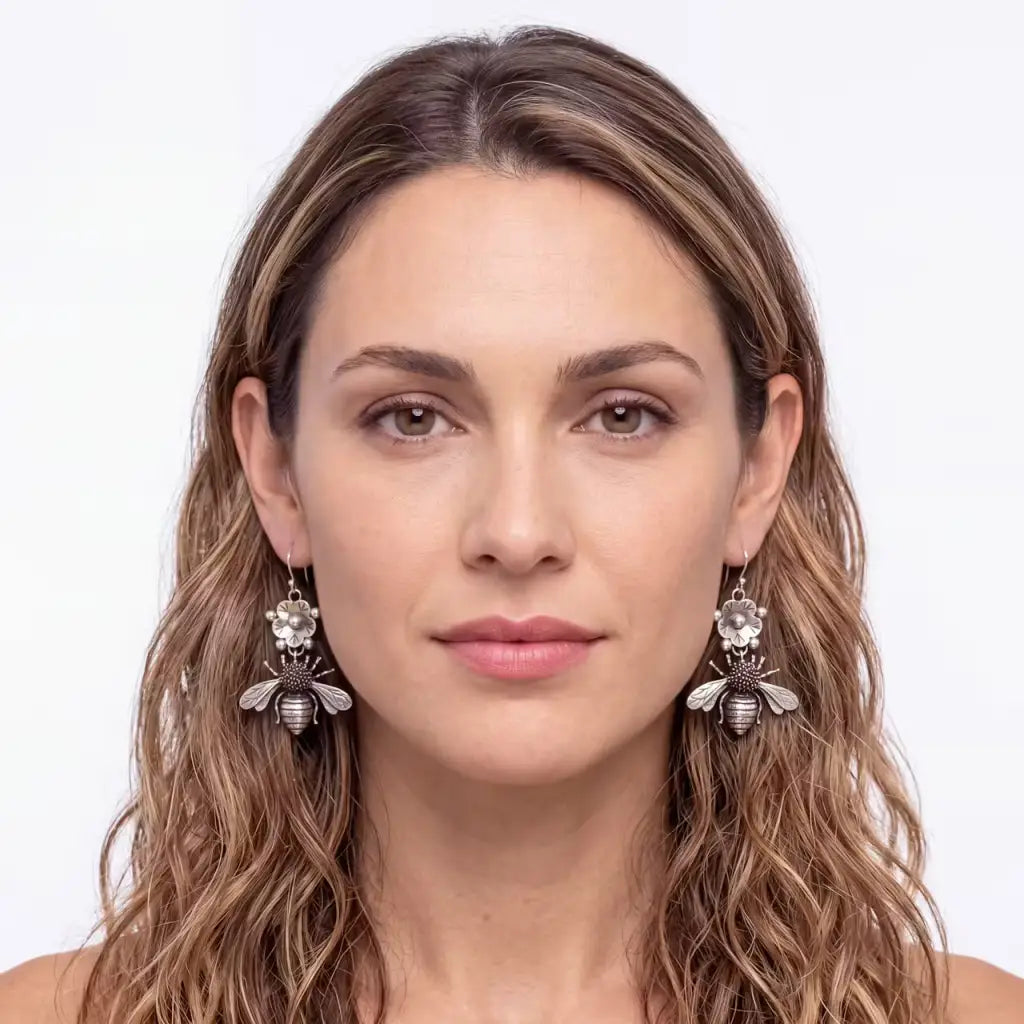Taxco Silver bee earrings-handmade-just a - Earrings