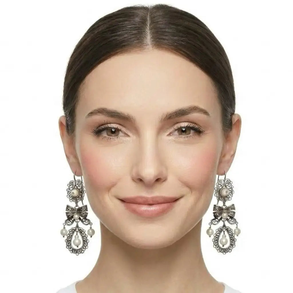 Traditional design Oaxacan filigree earrings