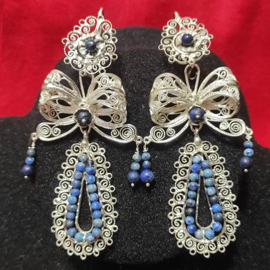 Vintage circa 1950 Oaxacan silver filigree earrings