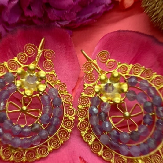 Gold Oaxacan filigree earrings with amethyst, Frida style