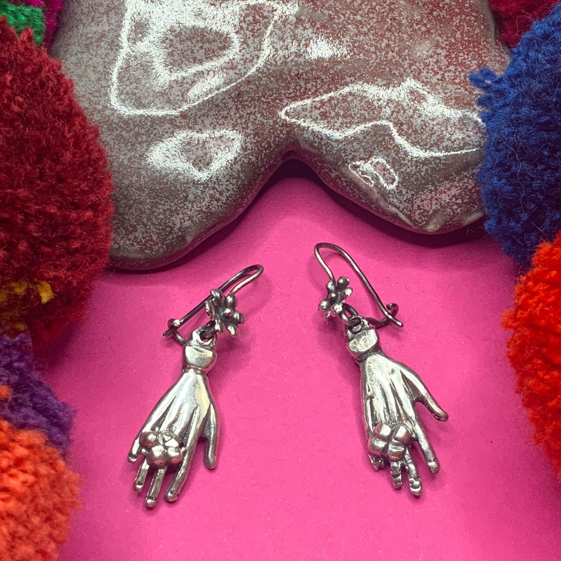 Small hand Mexican Oaxacan filigree silver earrings with flowers - Mexican Oaxacan Silver Jewelry